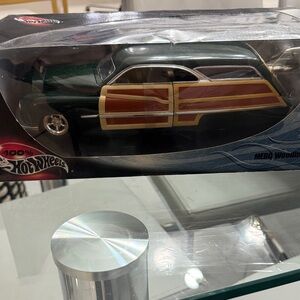 Hot Wheels MERC Woody Car - Green and Brown